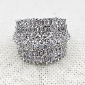 Crystal Statement Ring NWT #2400